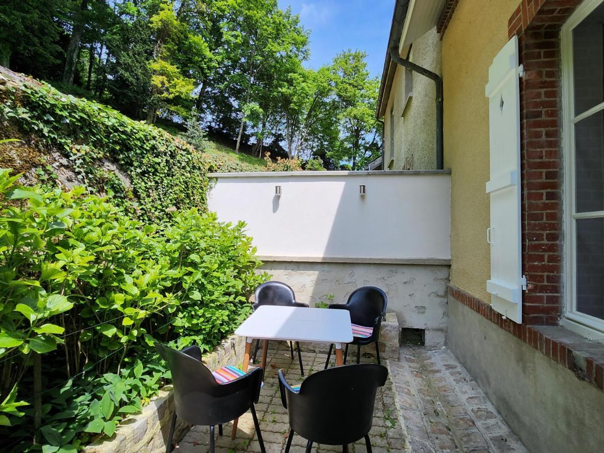 Maison Face A L'Abbaye D'Hautvillers - 2 Bedrooms 2 Bathrooms, Parking エクステリア 写真
